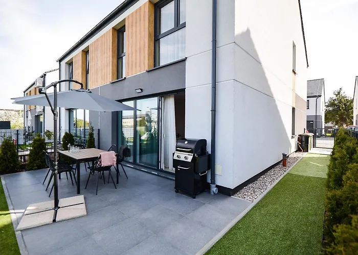 Citystay Piekny Dom Z Ogrodem W Kosakowie *